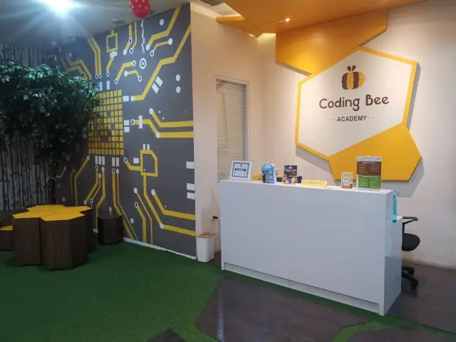 Coding Bee Academy SDC Gading Serpong