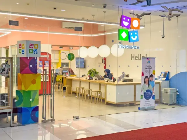 English 1 - Cibinong City Mall (Kabupaten Bogor)