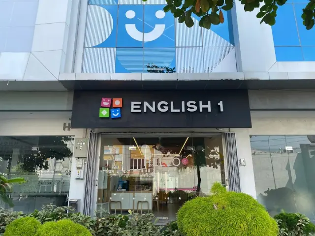 English 1 Karawang Galuh Mas - Small Stars