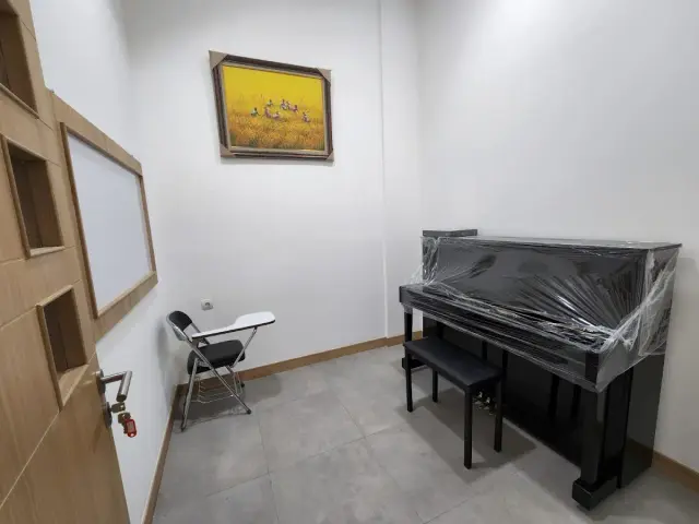 Modern Kawai Music School - Sawangan (Kota Depok)