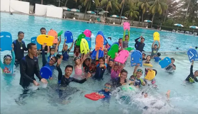 Elsa Nasution Swimming Club - BSD, Kota Tangerang Selatan